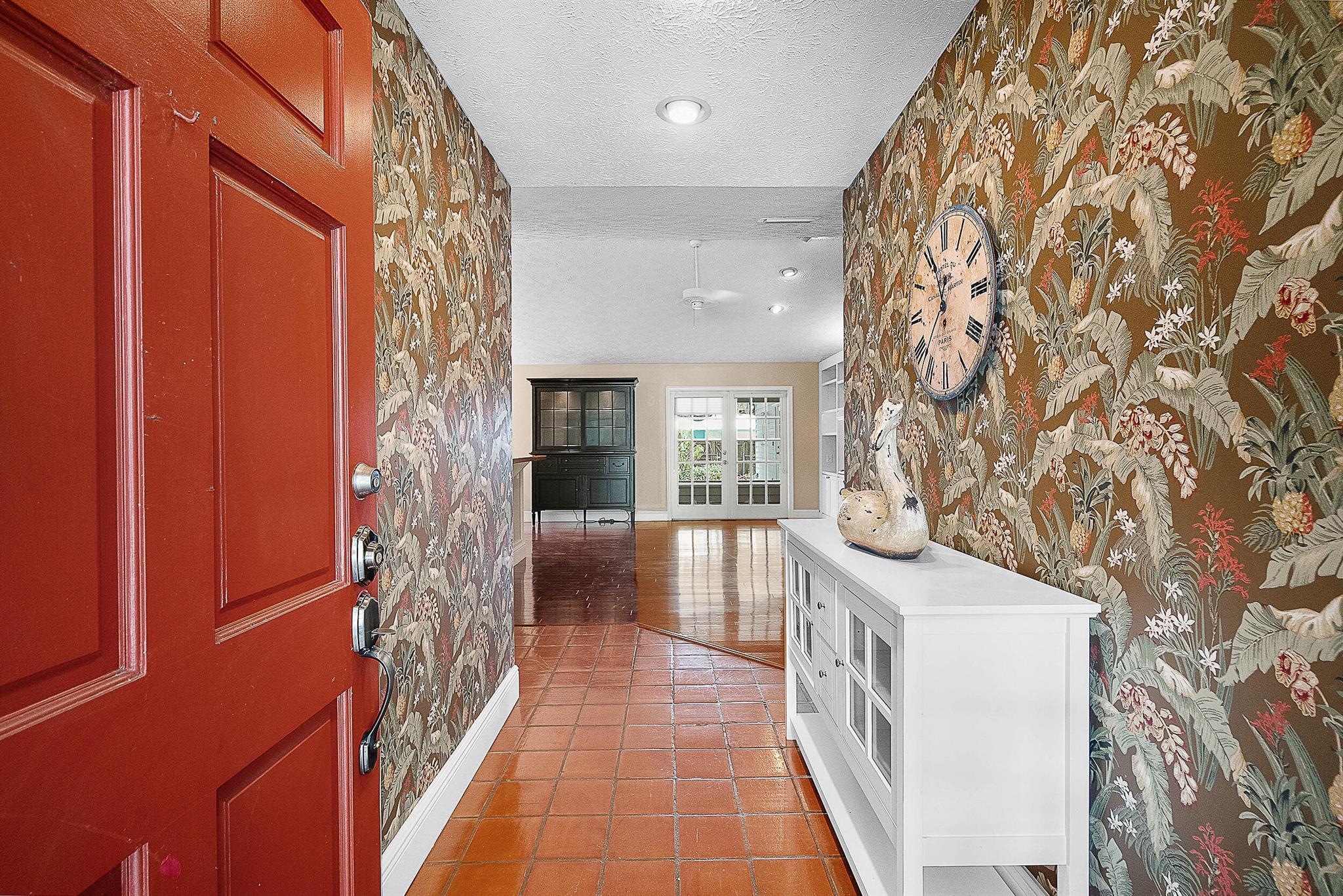 756 SW Rustic Circle