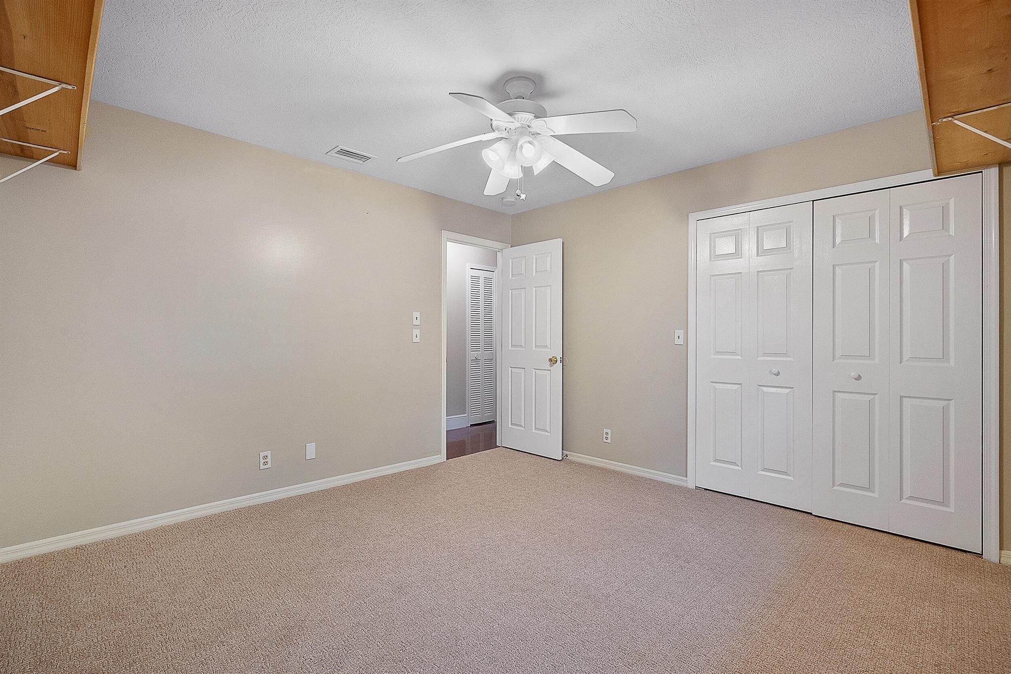 756 SW Rustic Circle