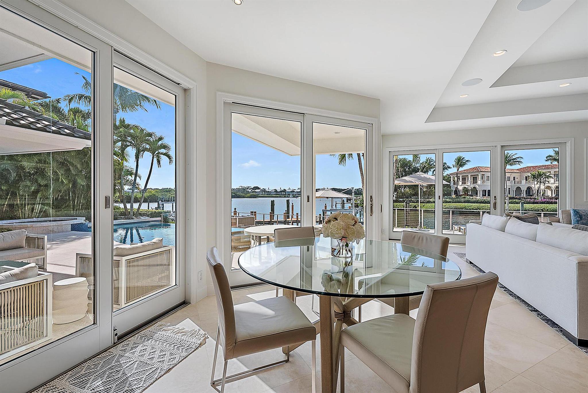 121 Commodore Drive
