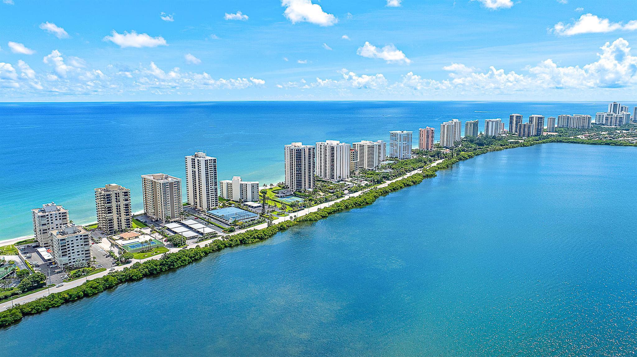 5420 N Ocean Drive 305