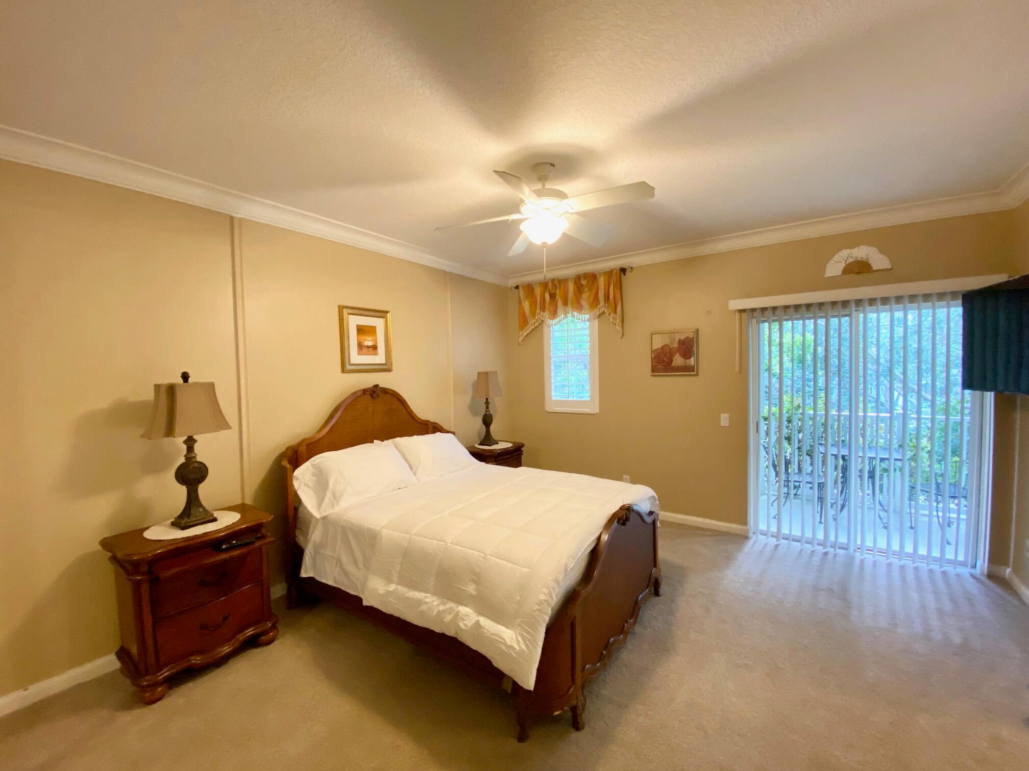 3277 E Community Drive