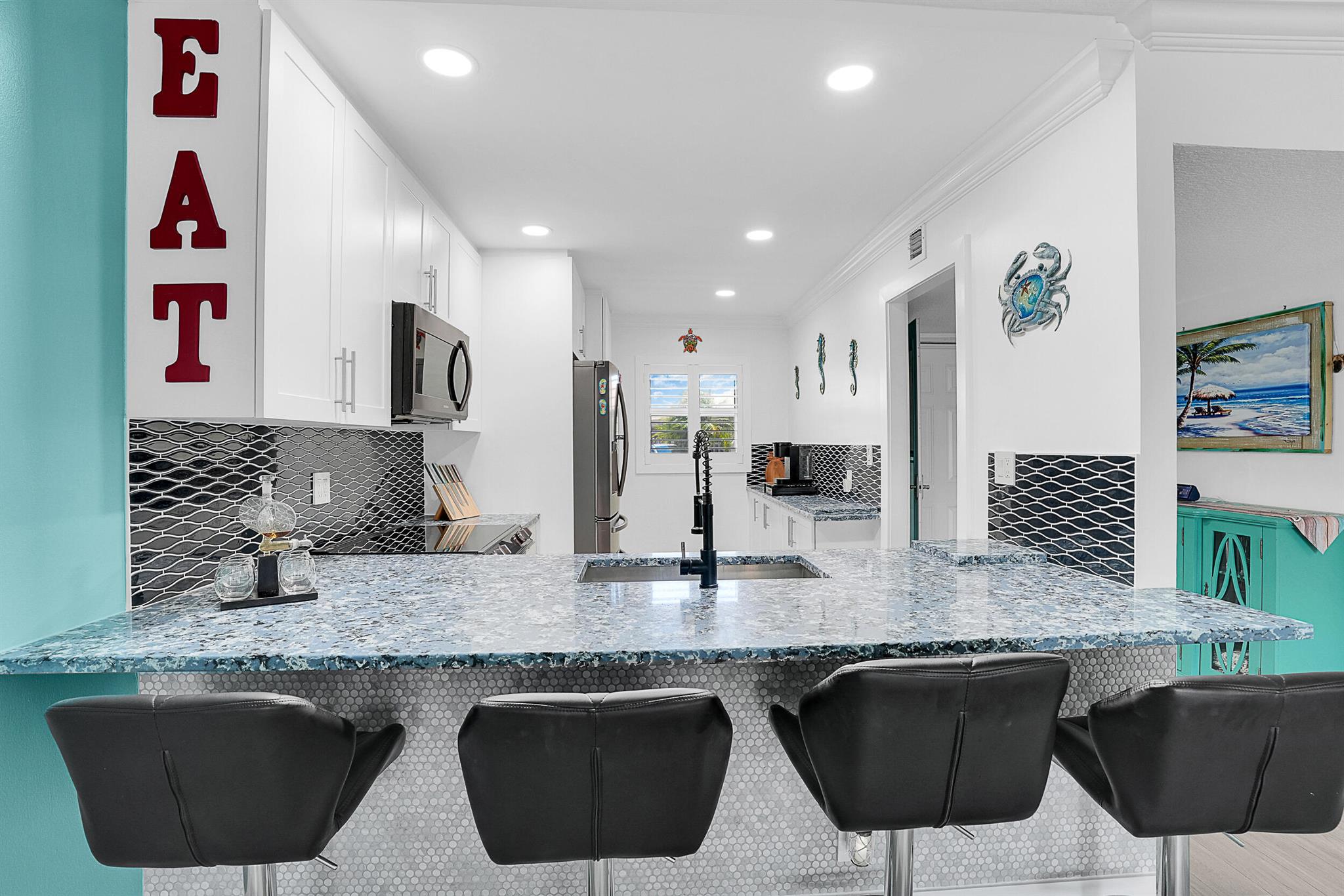 1537 E Hillsboro Boulevard 139