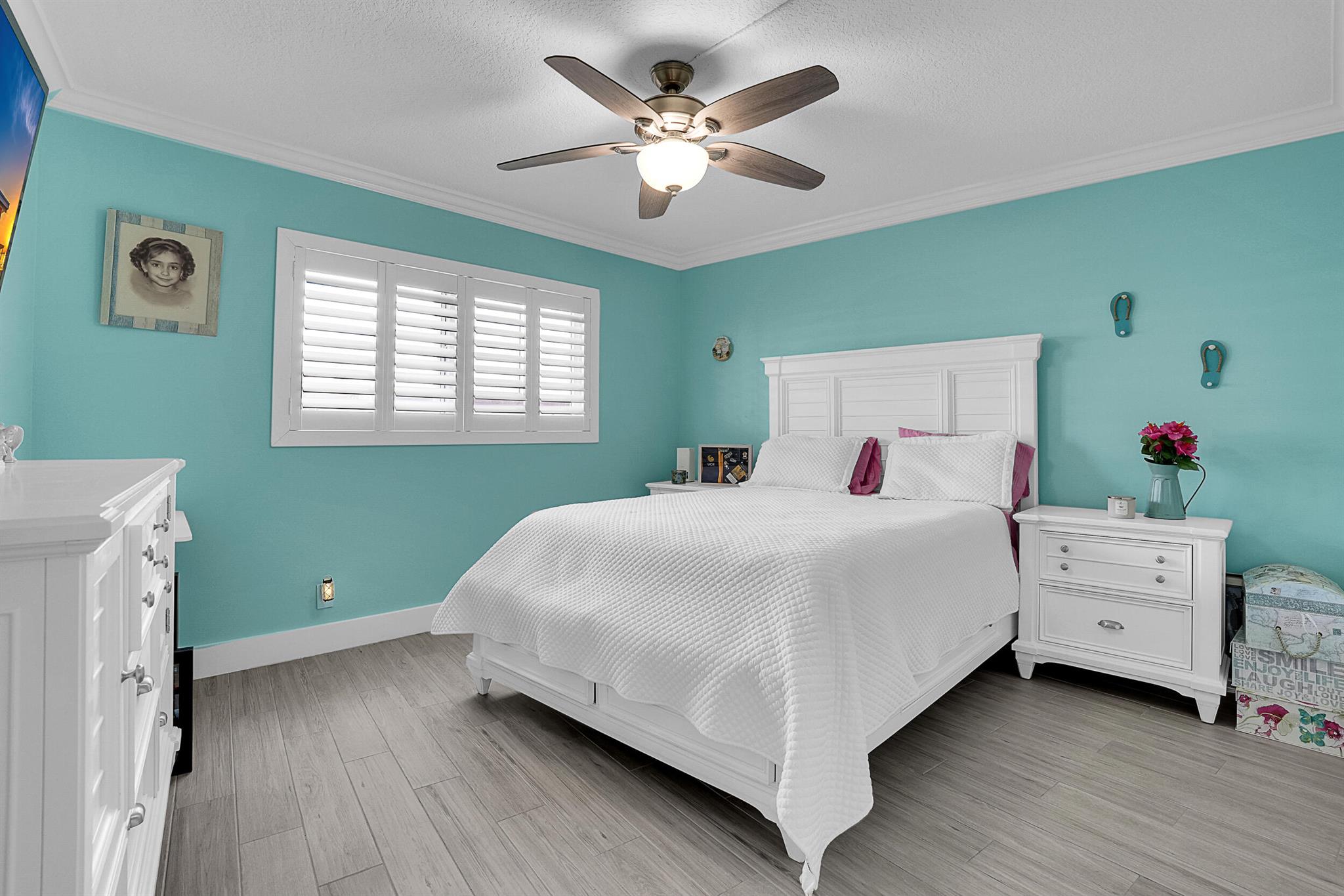 1537 E Hillsboro Boulevard 139