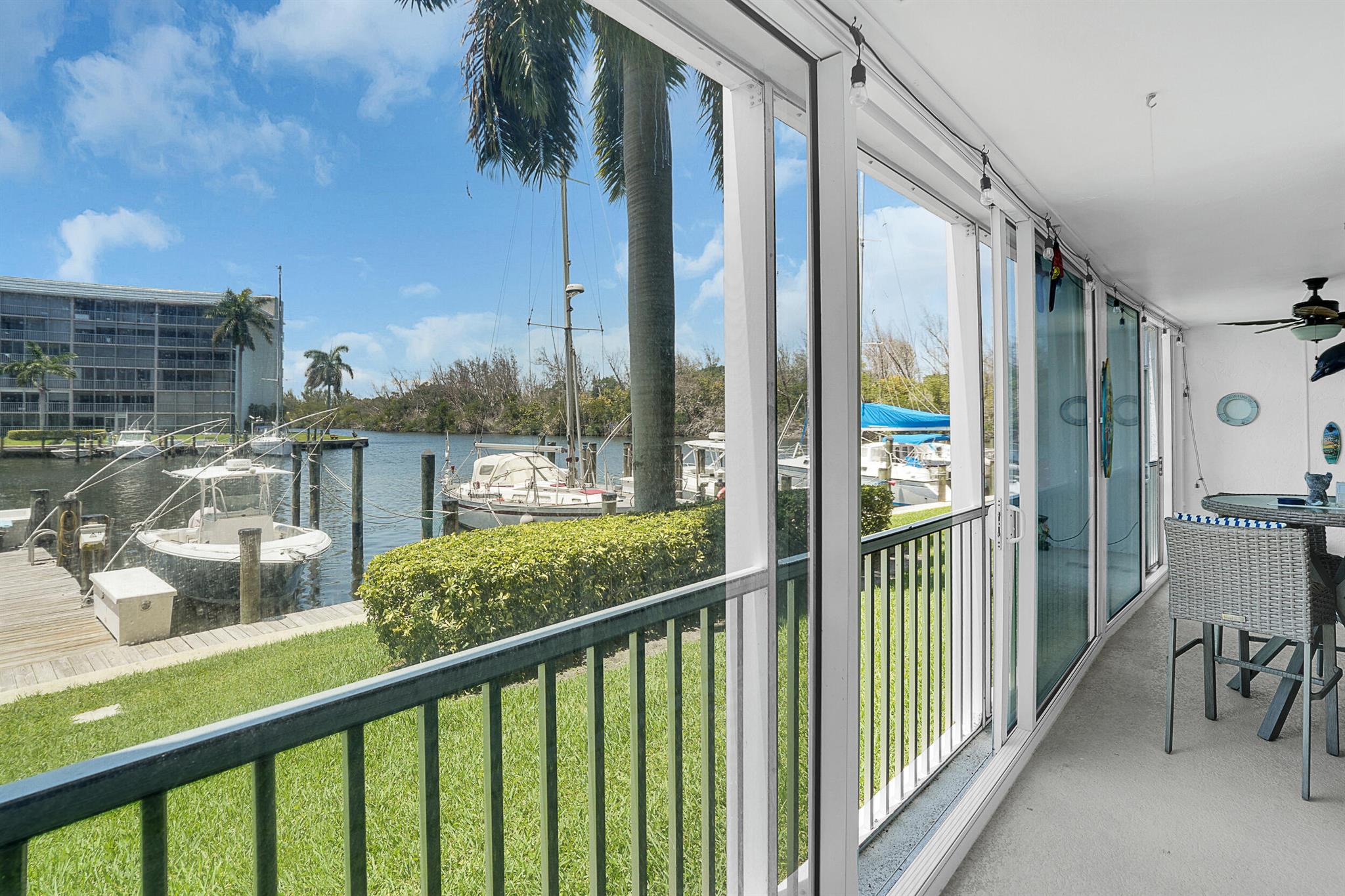 1537 E Hillsboro Boulevard 139