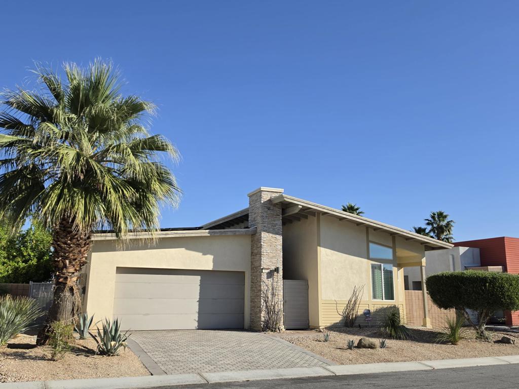 4415 Vantage Lane