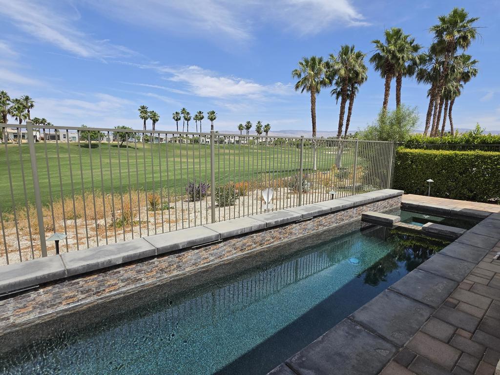 4415 Vantage Lane