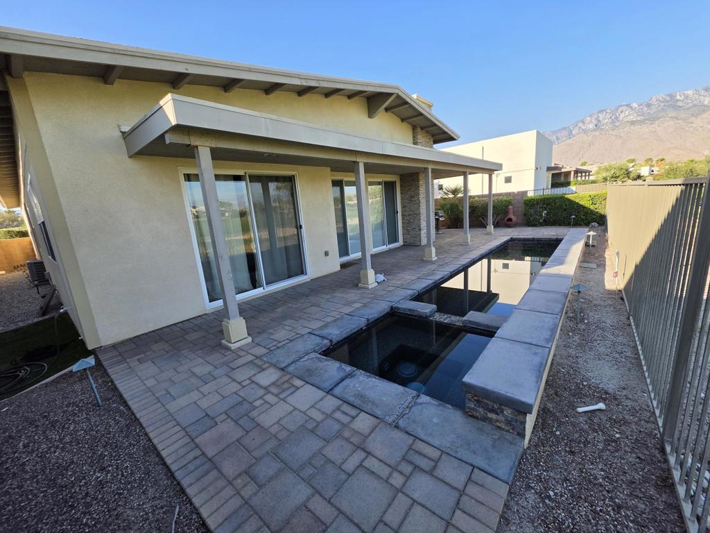4415 Vantage Lane