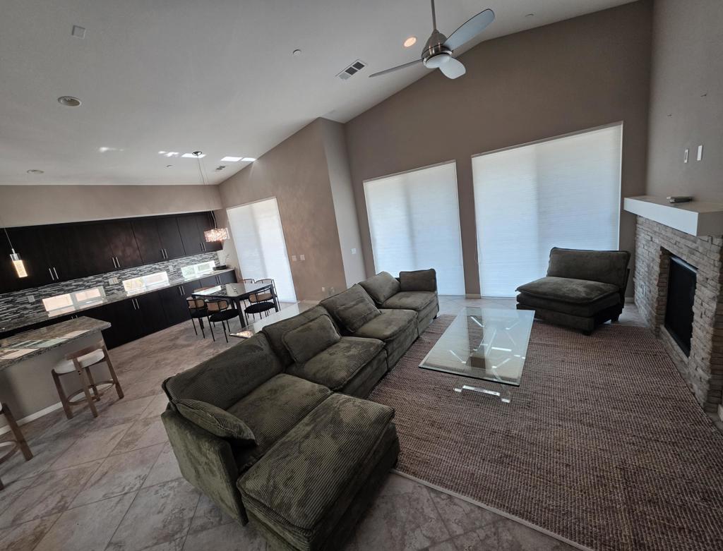 4415 Vantage Lane