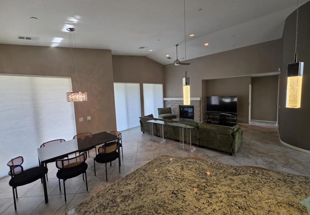 4415 Vantage Lane