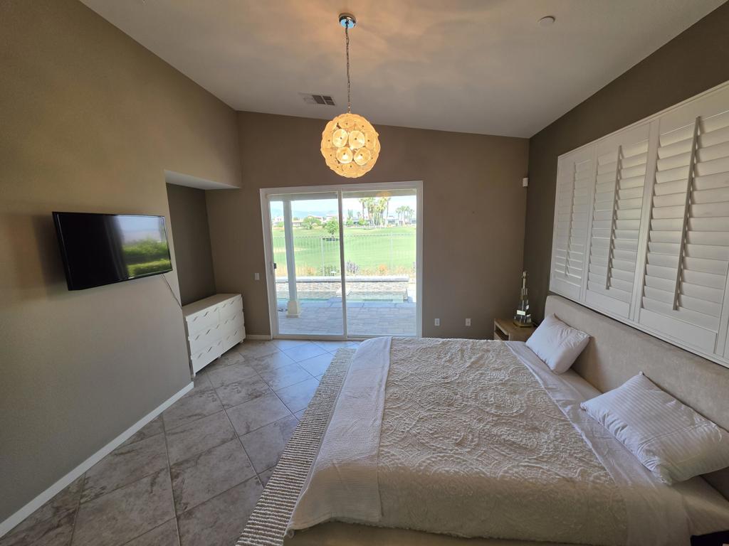 4415 Vantage Lane