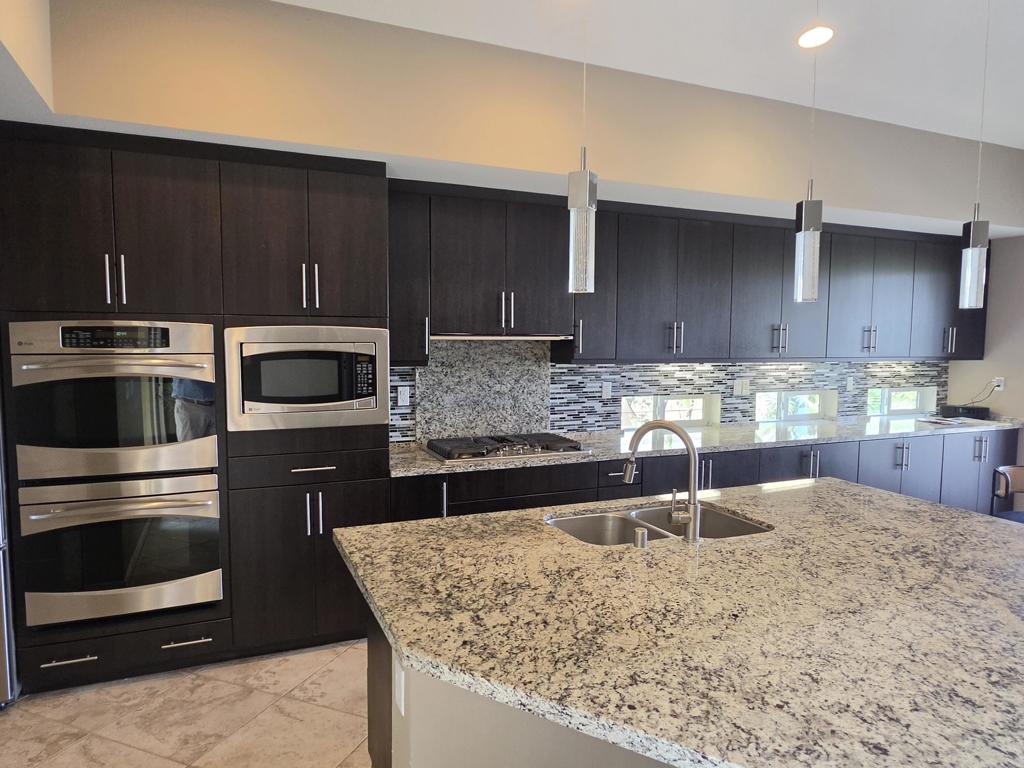 4415 Vantage Lane