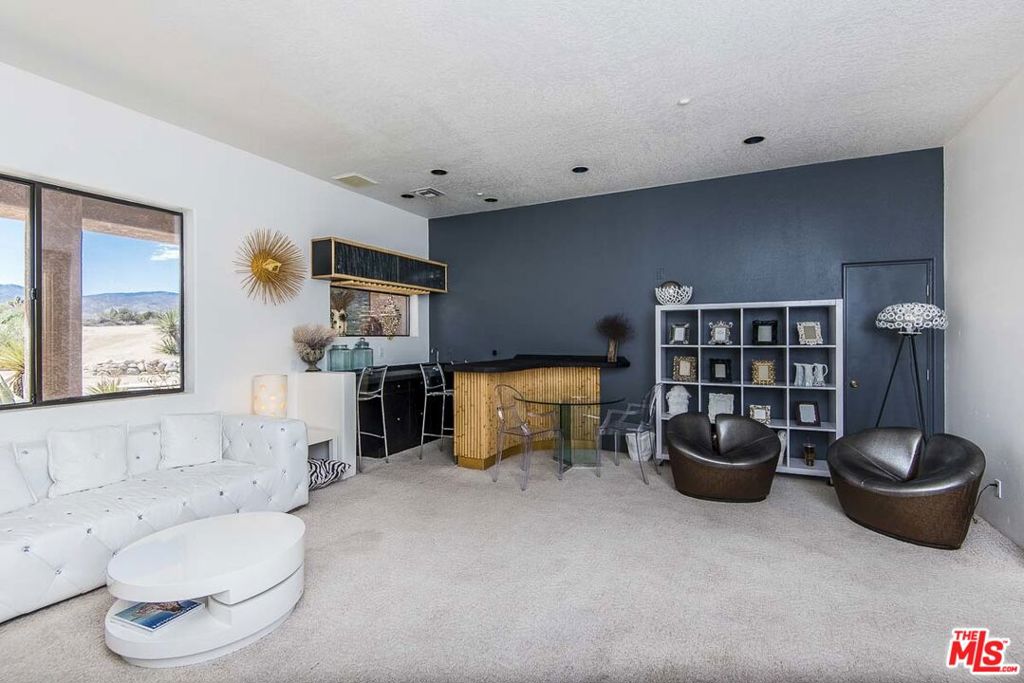 3569 CALMADA Rd Road