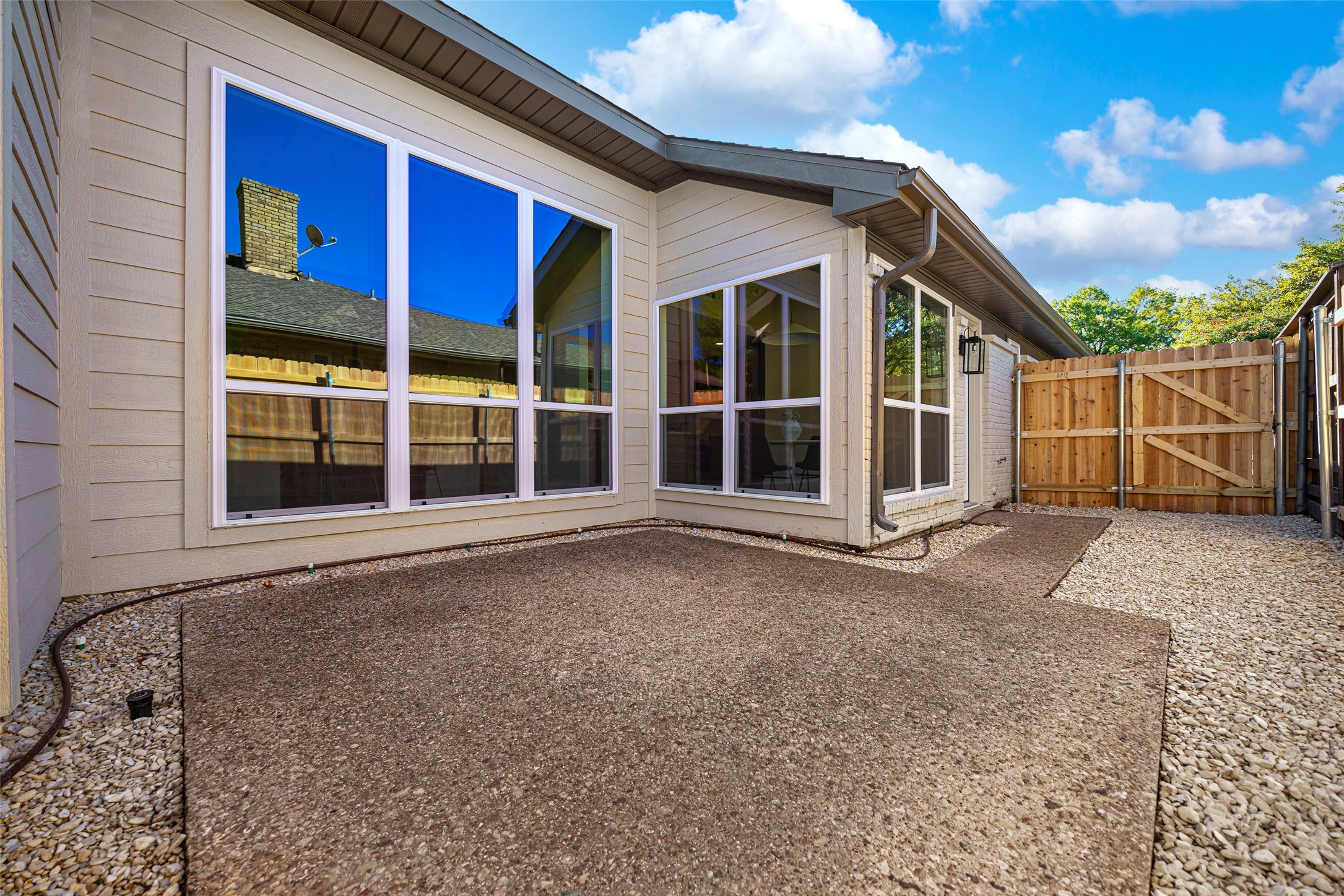 1125 Chesterton Drive