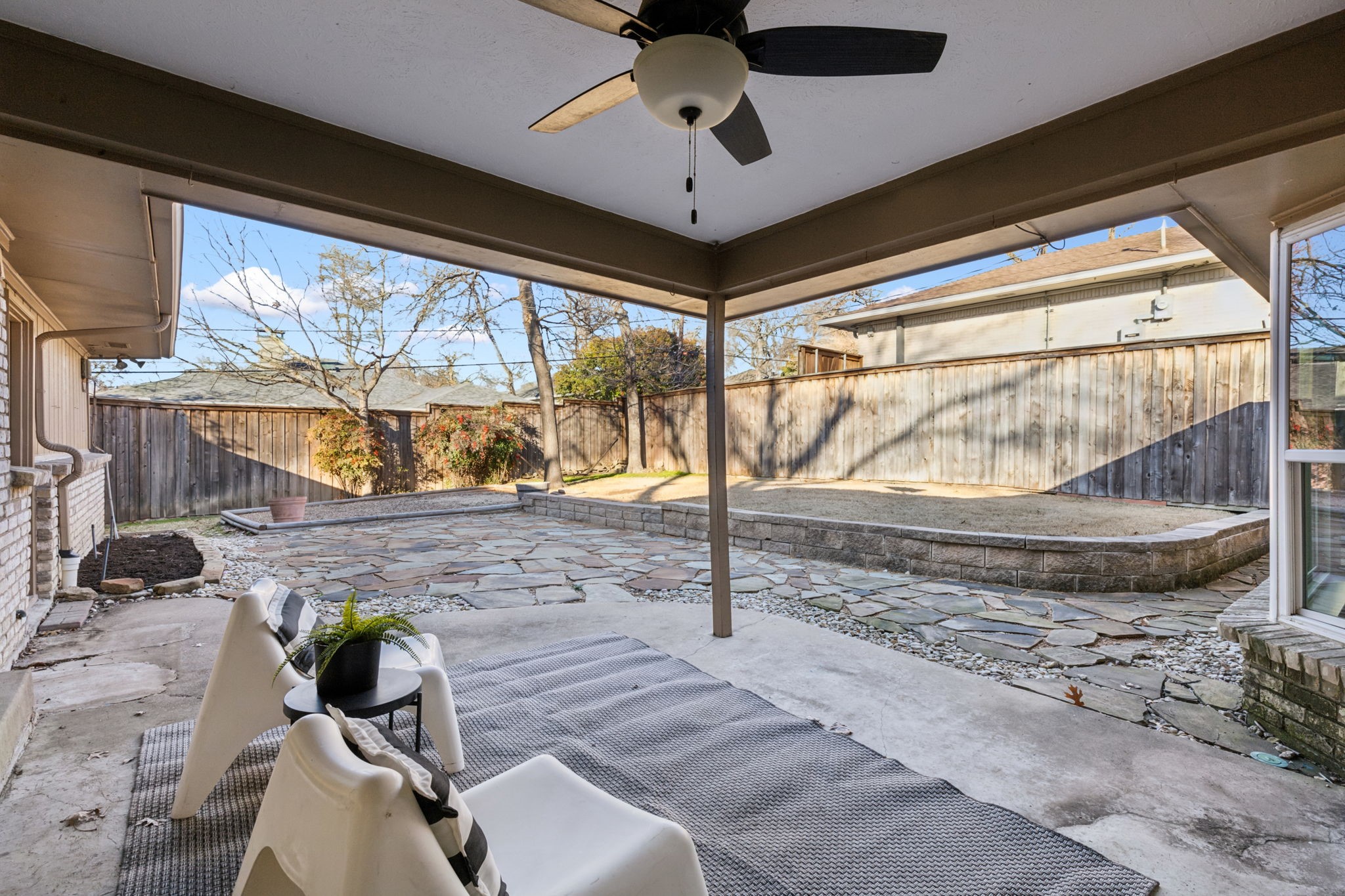 9117 Loma Vista Drive
