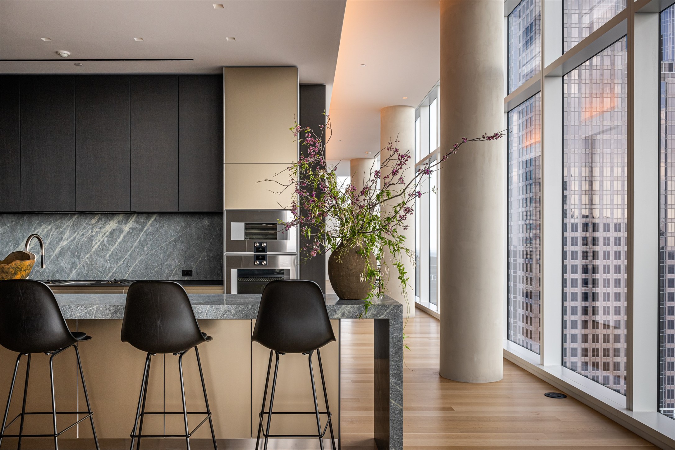 1747 Leonard Street 2601