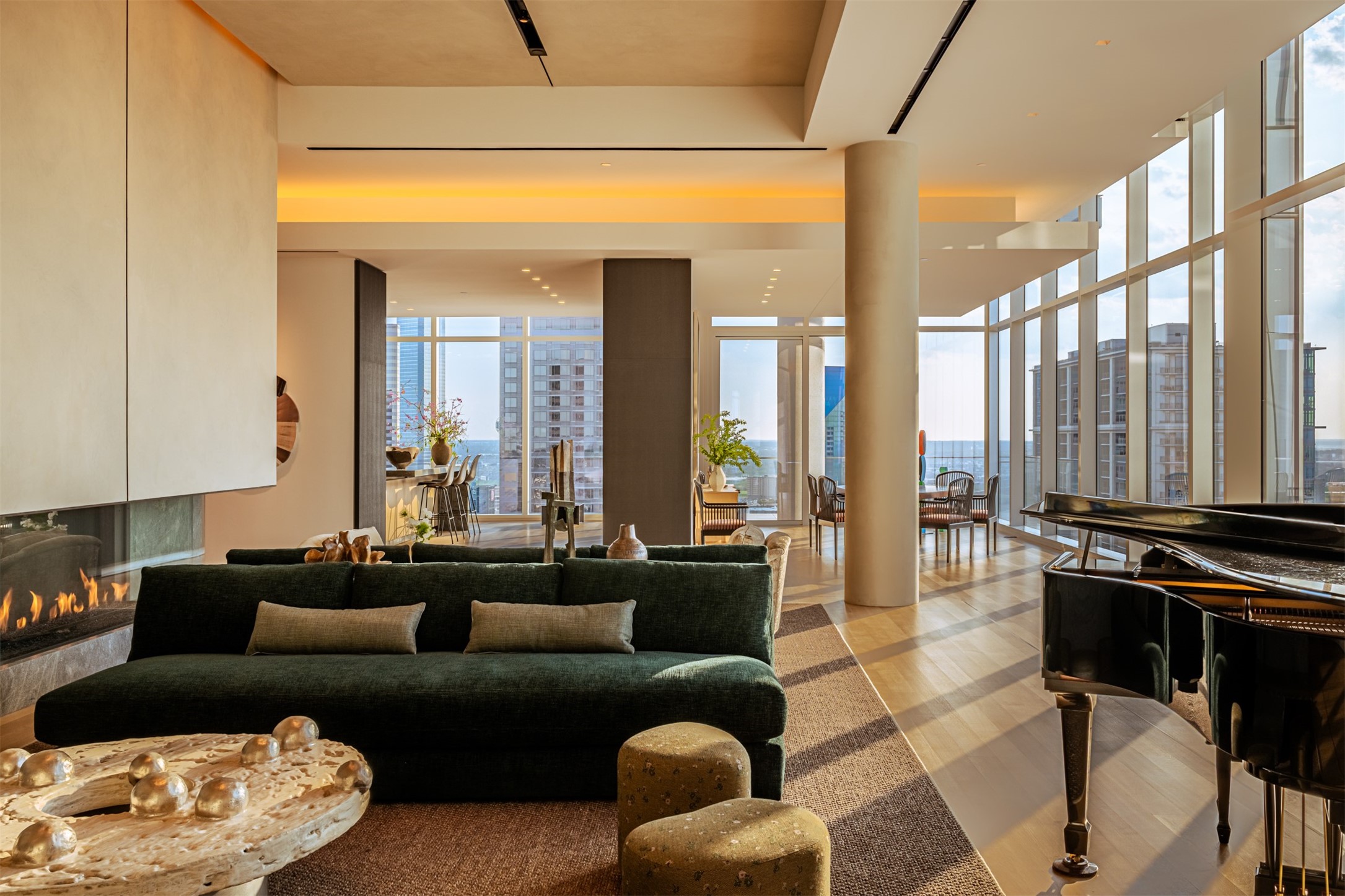 1747 Leonard Street 2601