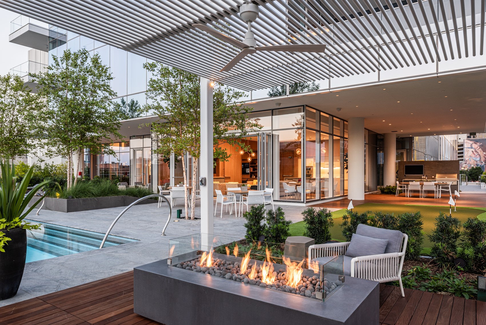 1747 Leonard Street 2402