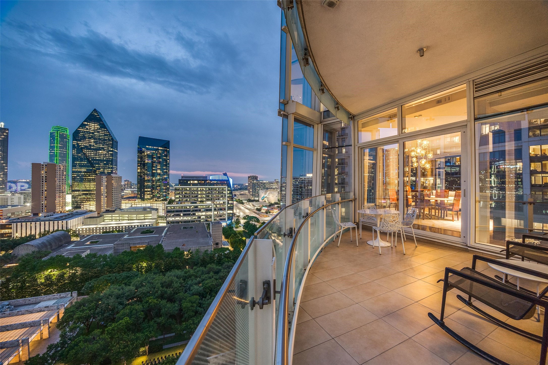 1918 Olive Street 1603