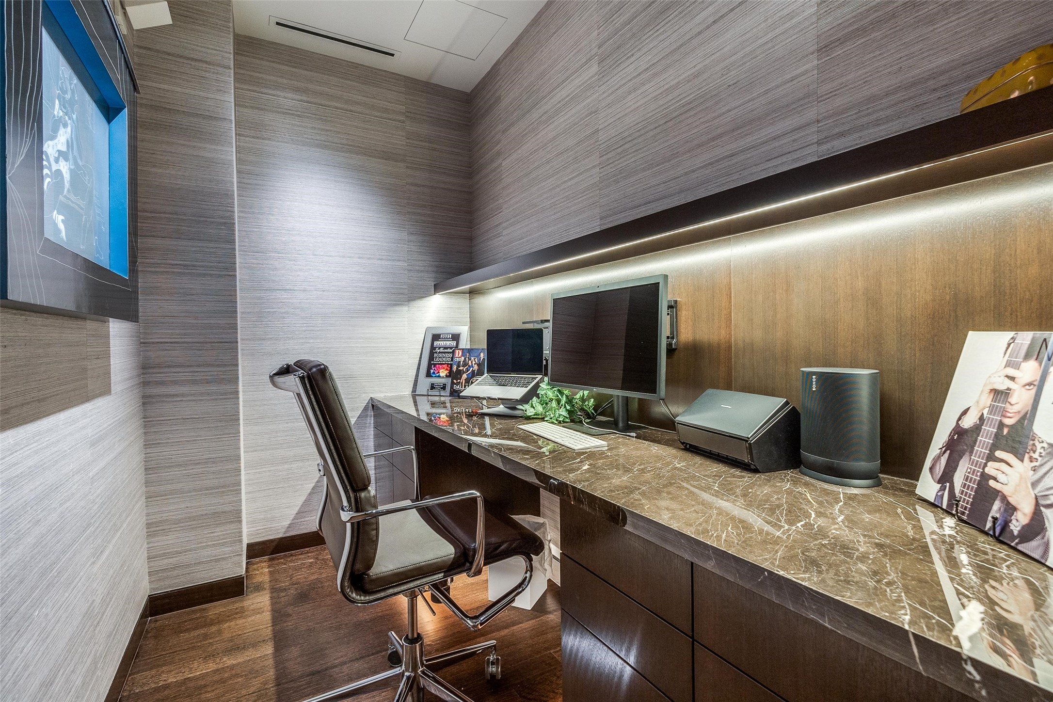 1918 Olive Street 1603