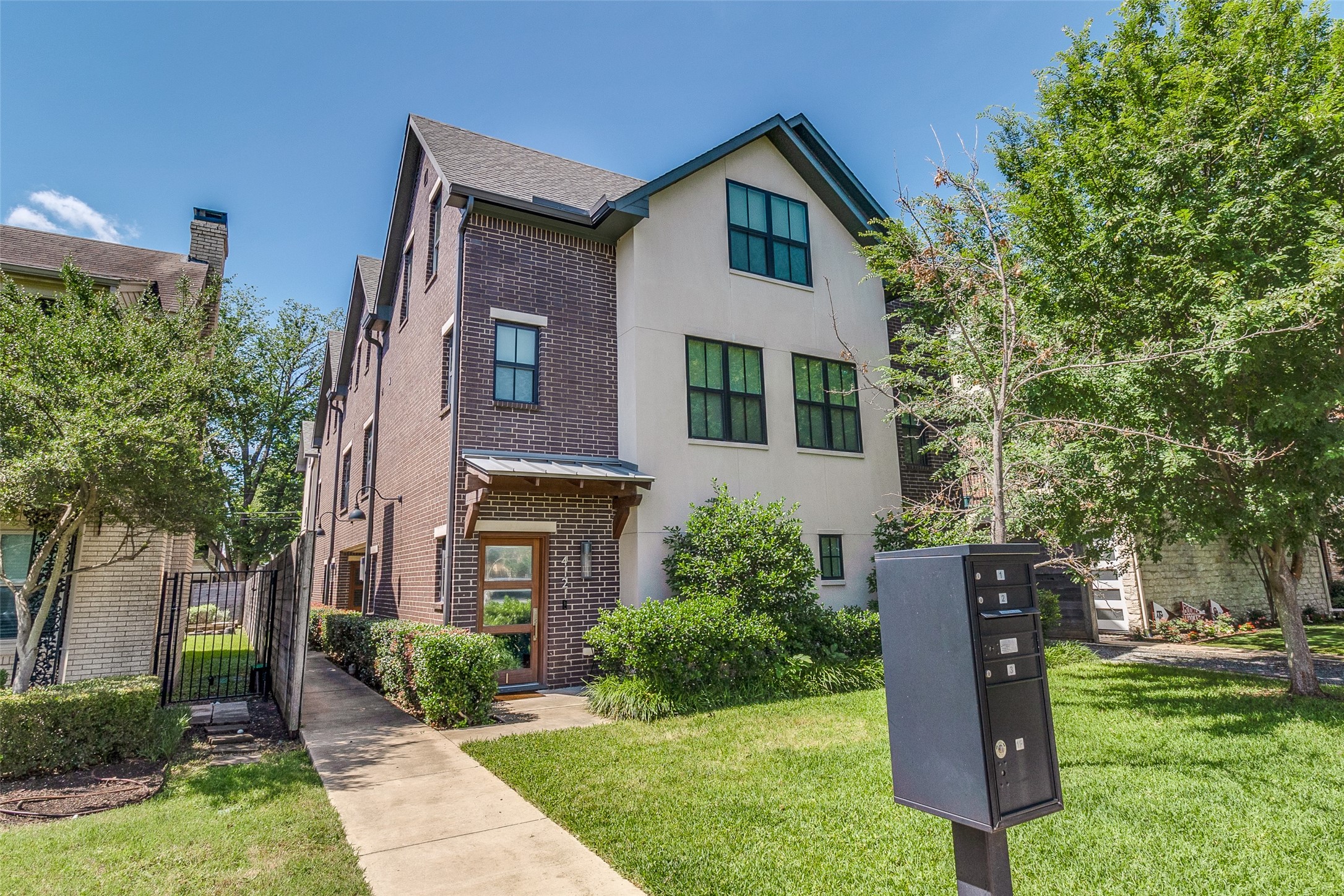 4121 Grassmere Lane 3