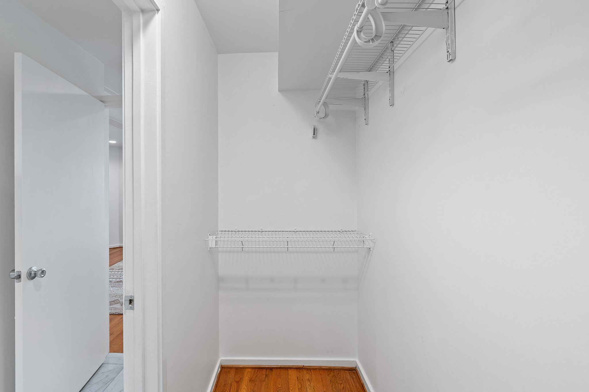 4122 Travis Street 7
