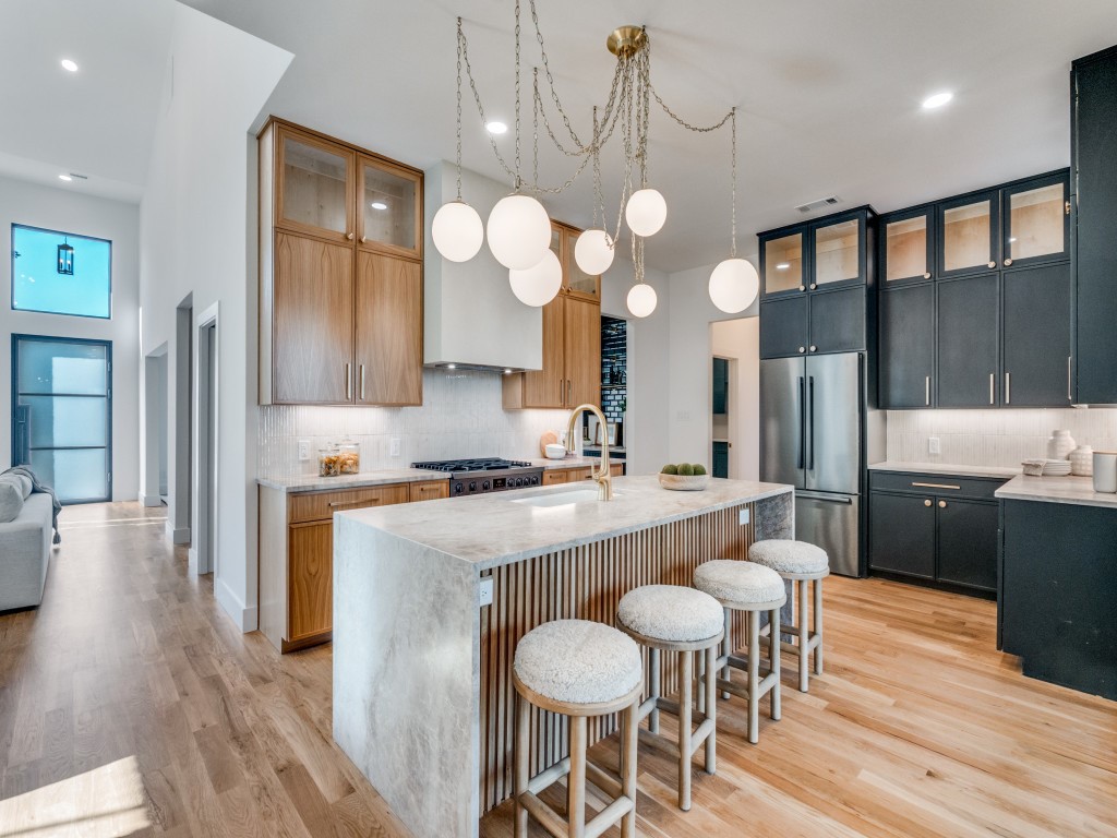 10641 Larchfield Lane