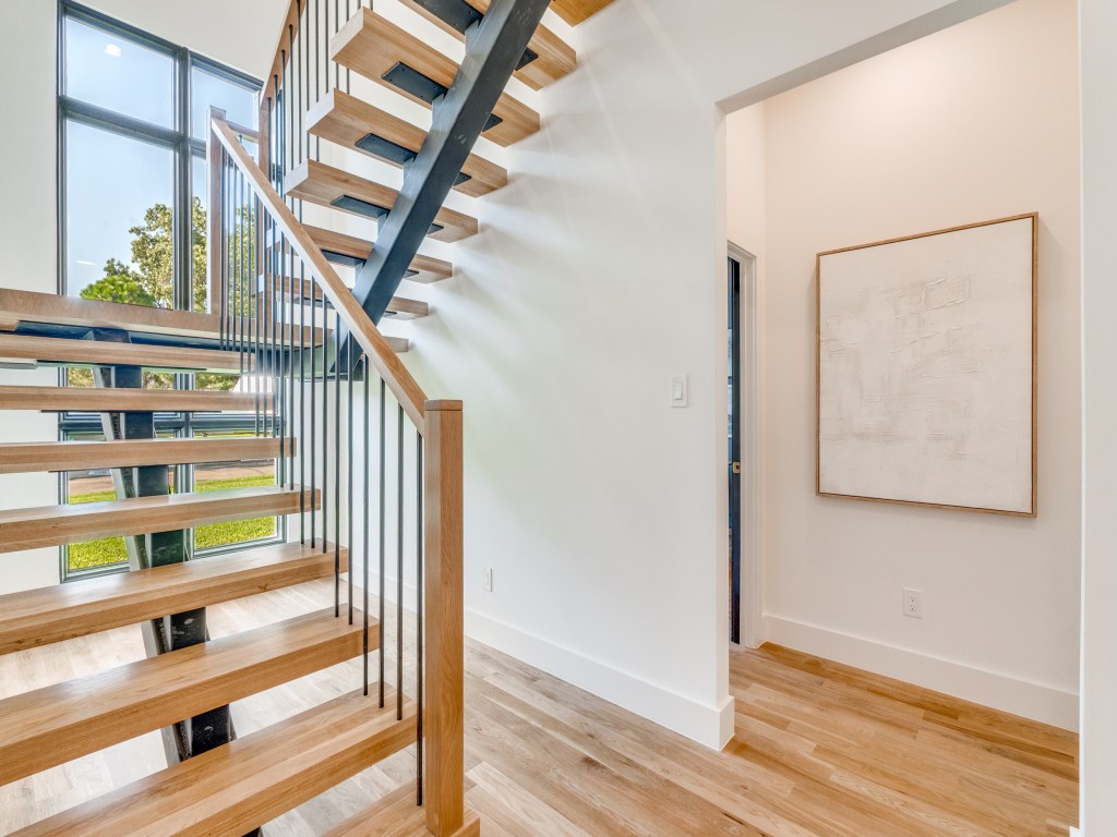 10641 Larchfield Lane