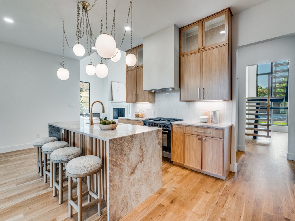 10641 Larchfield Lane