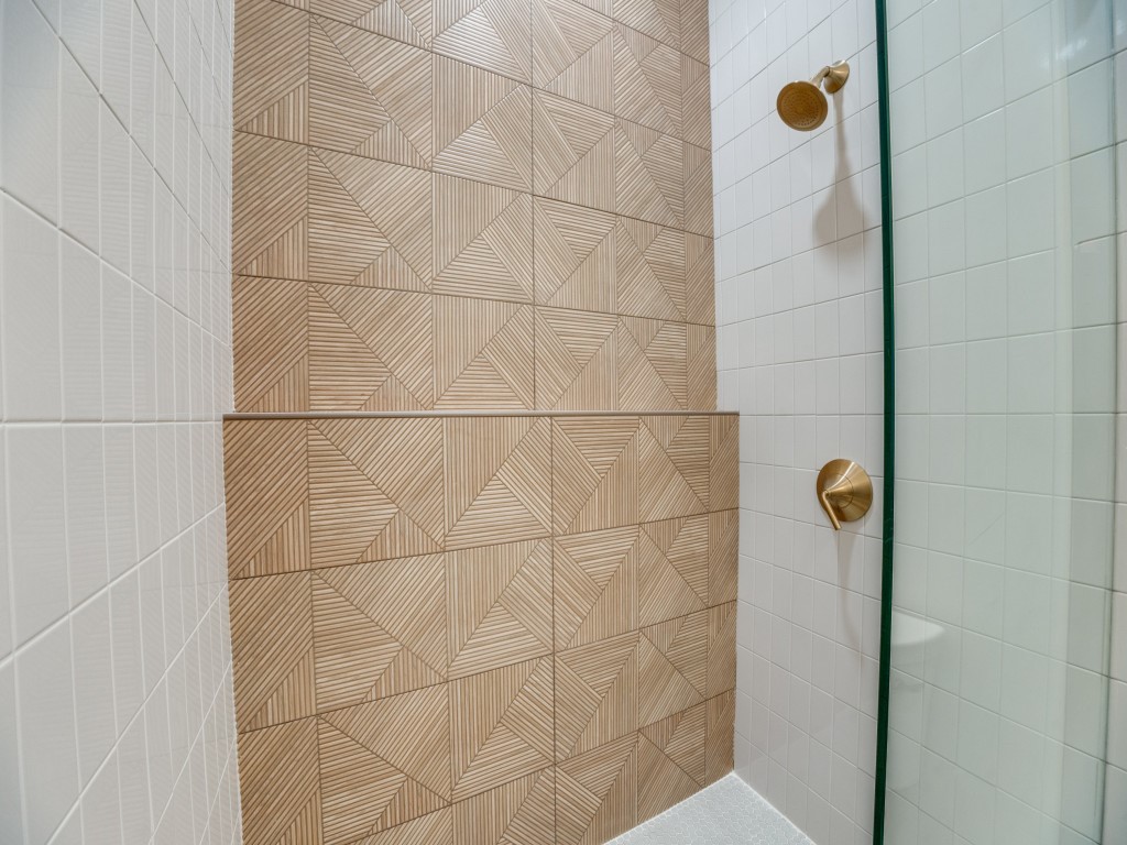 10641 Larchfield Lane