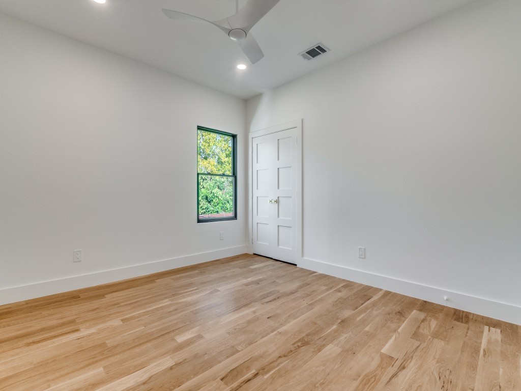 10641 Larchfield Lane