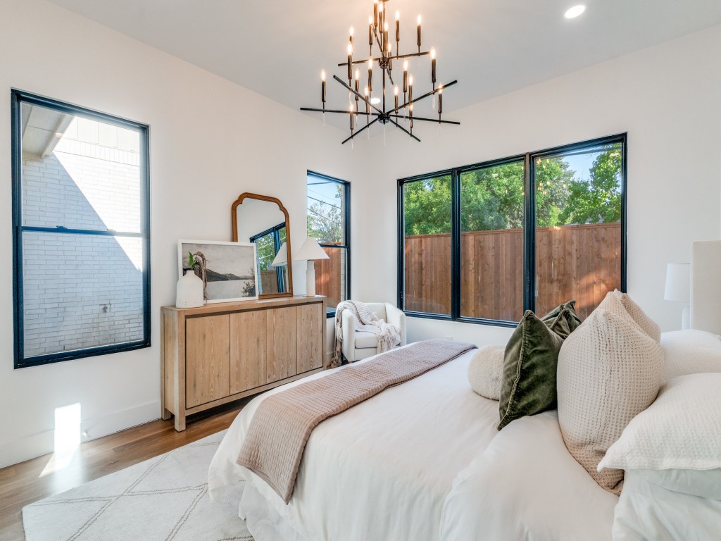 10641 Larchfield Lane