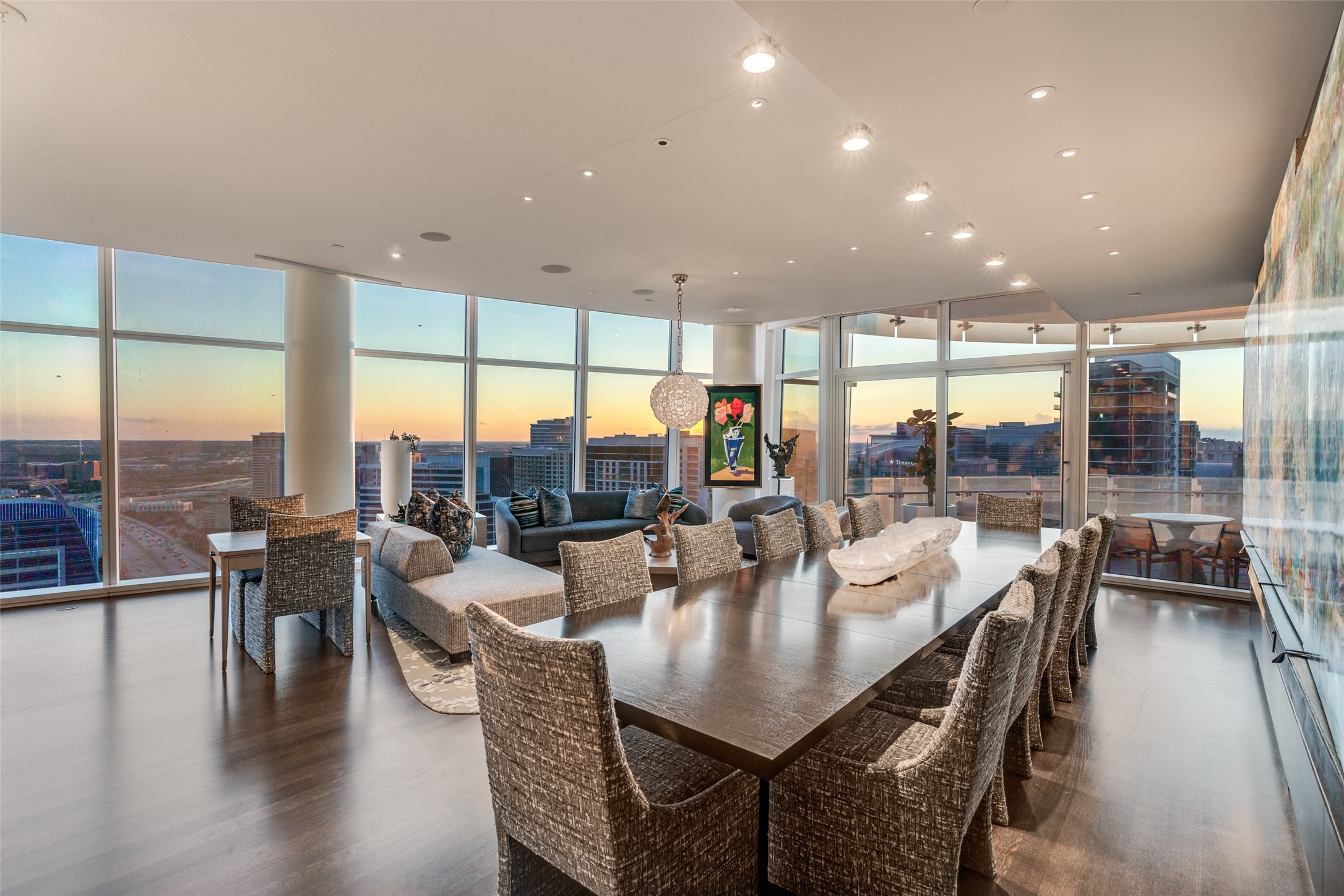 1918 Olive Street 2401