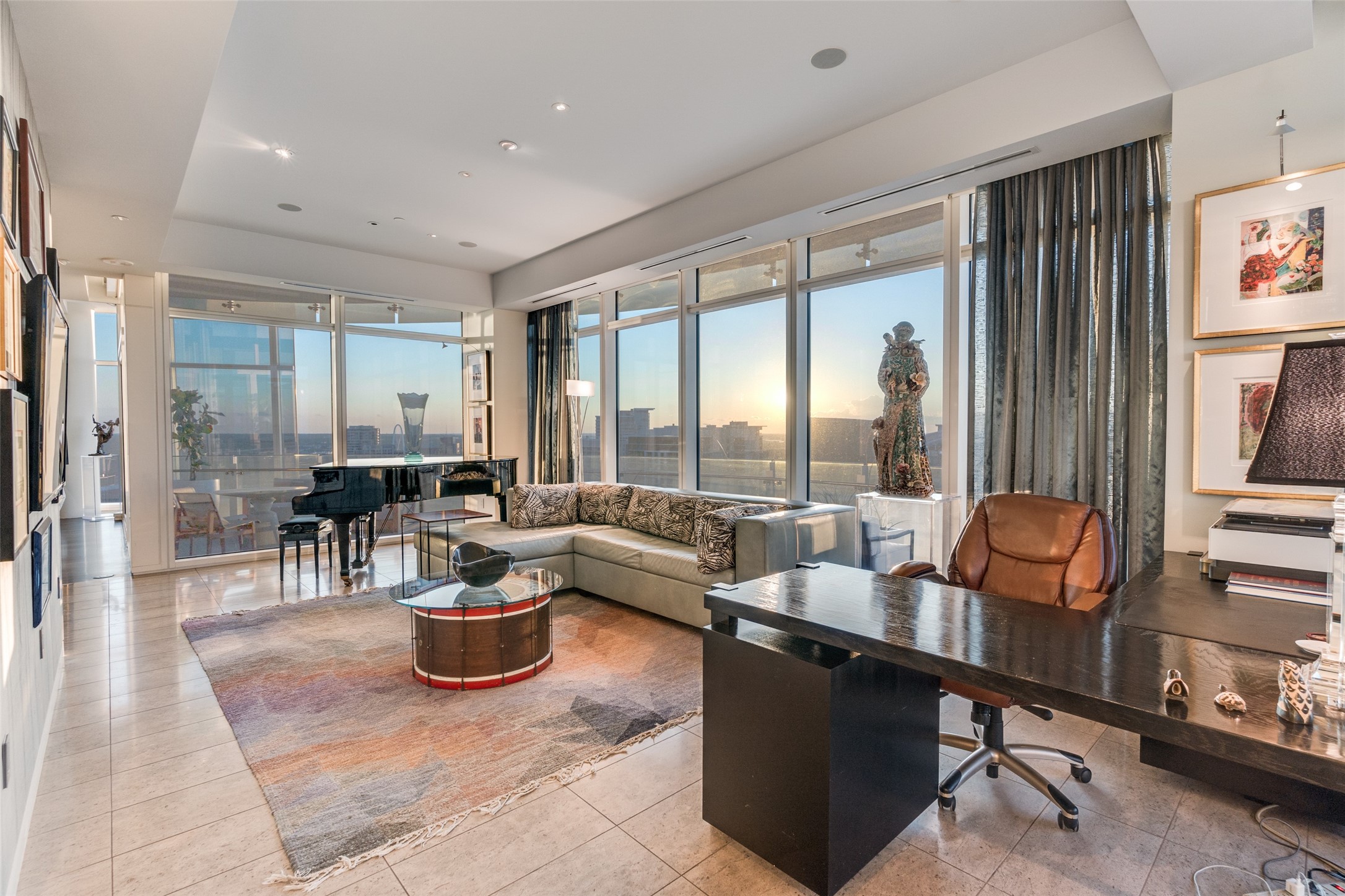 1918 Olive Street 2401