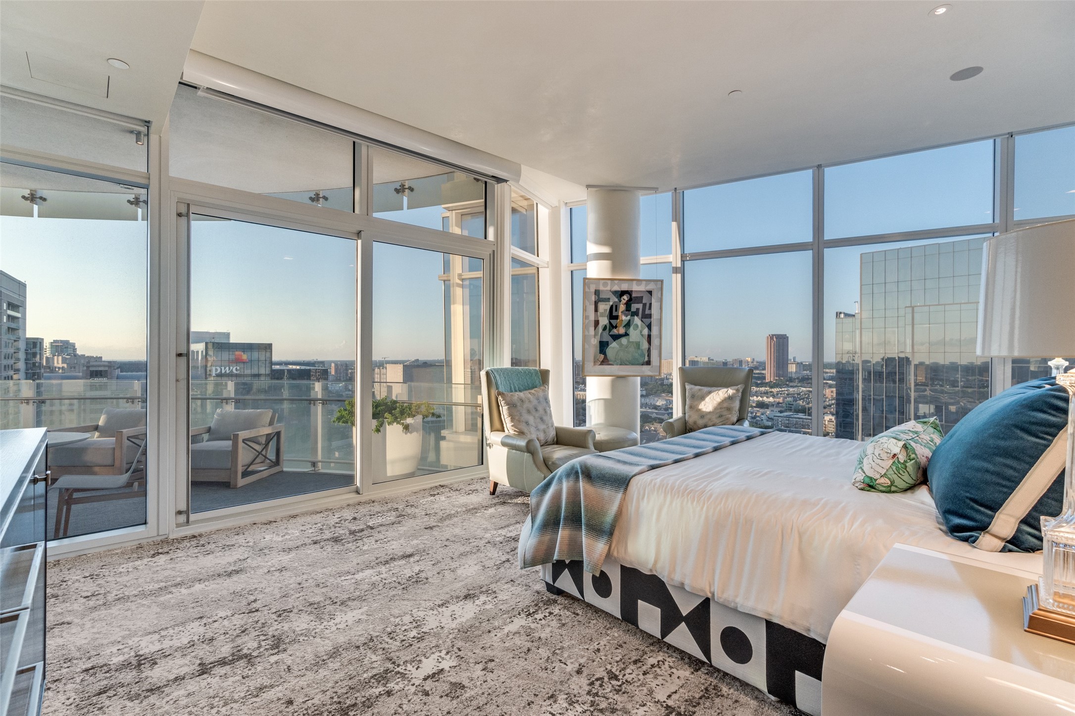 1918 Olive Street 2401