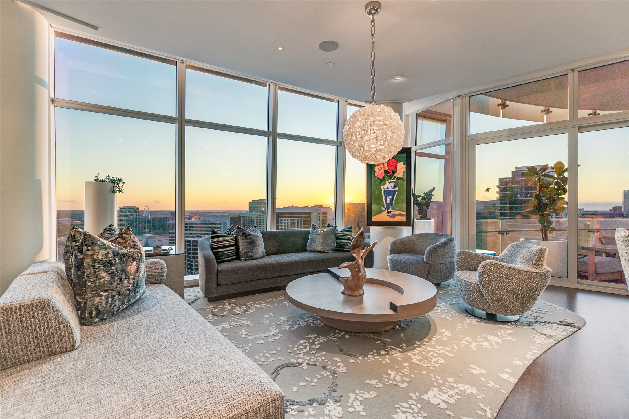 1918 Olive Street 2401