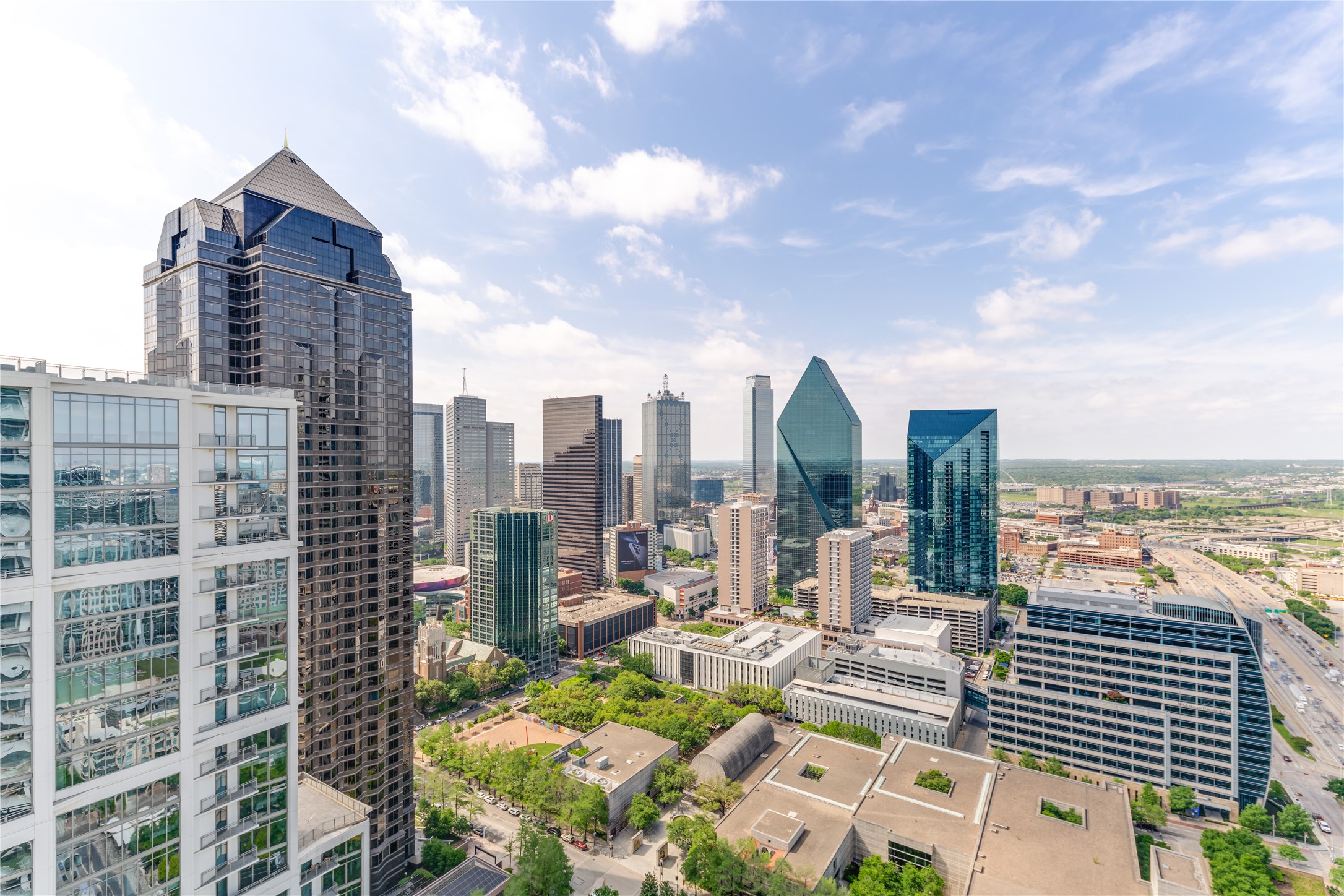 1918 Olive Street 3302