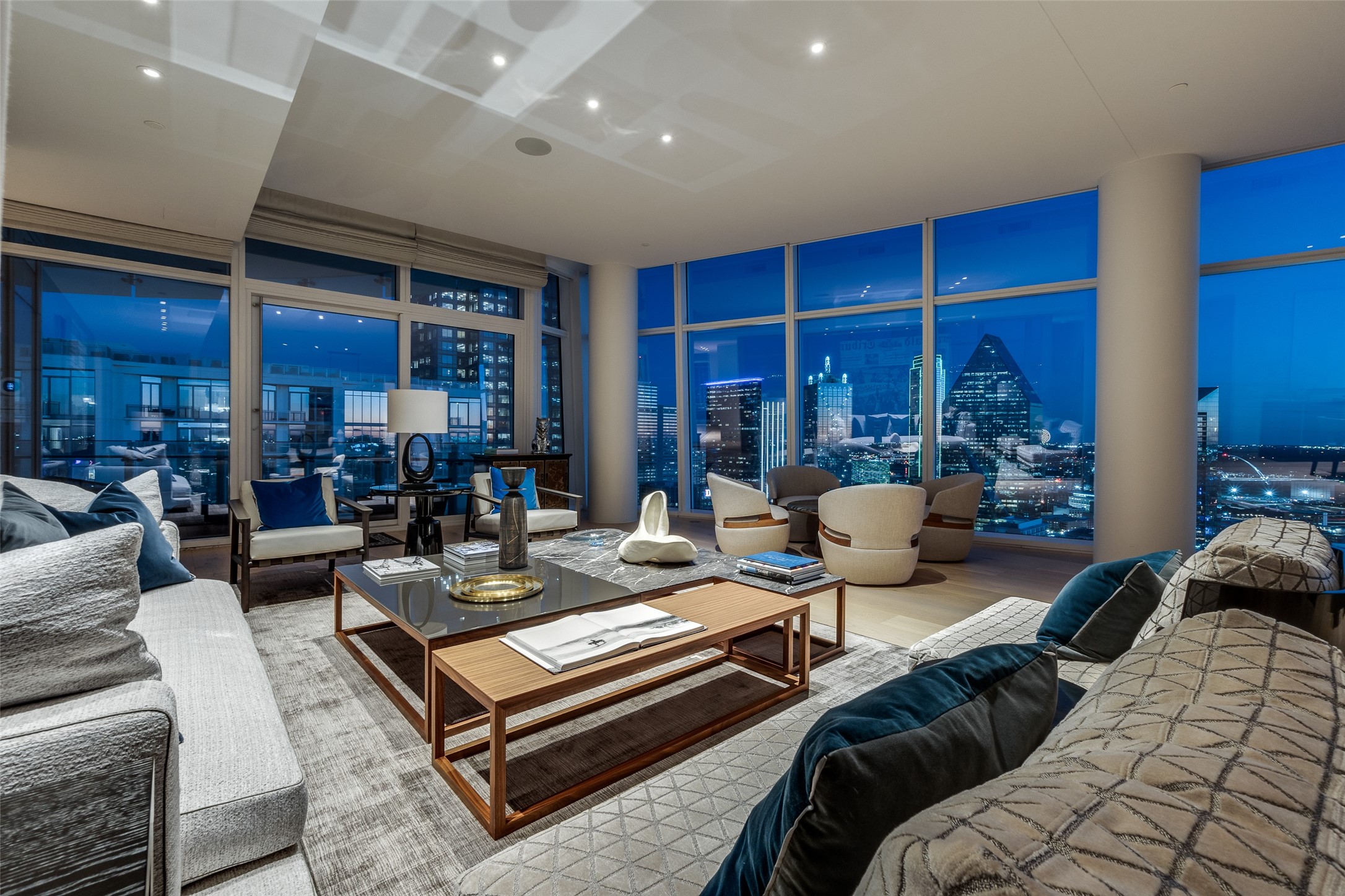 1918 Olive Street 3302