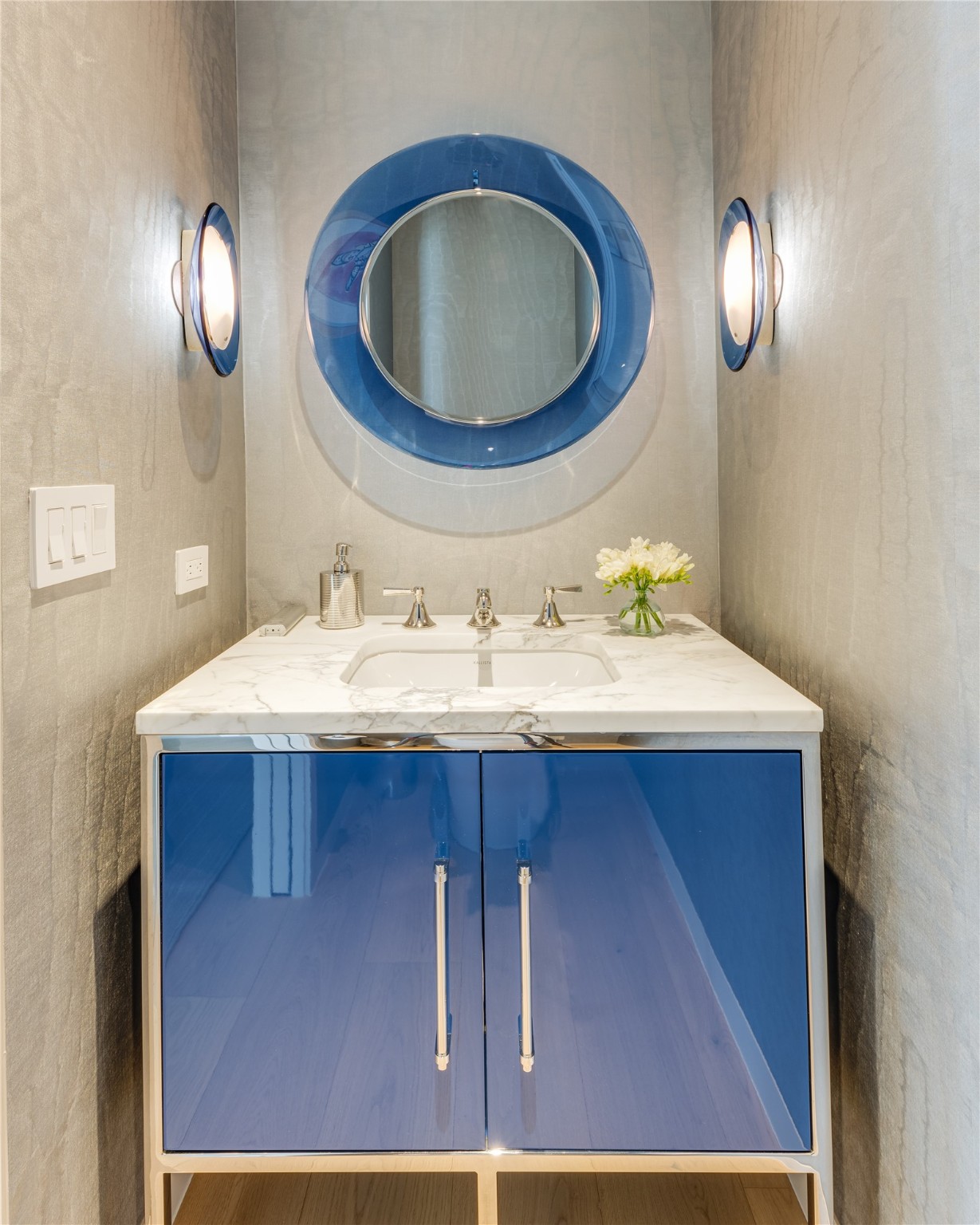 1918 Olive Street 3302