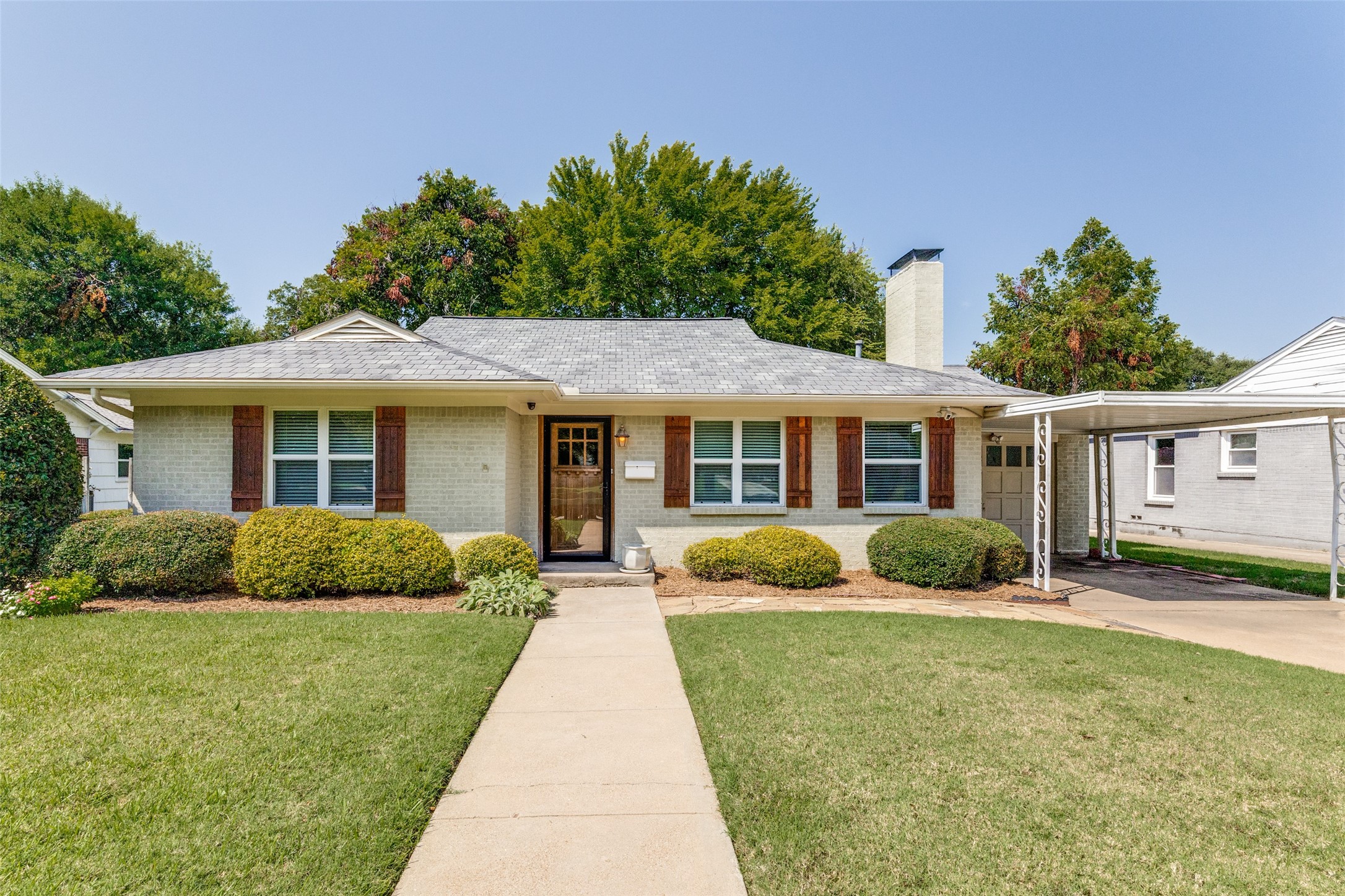 2704 Ryan Place Drive