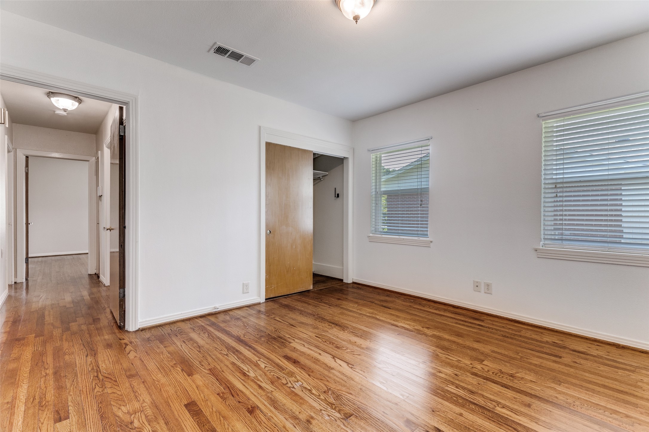 2704 Ryan Place Drive