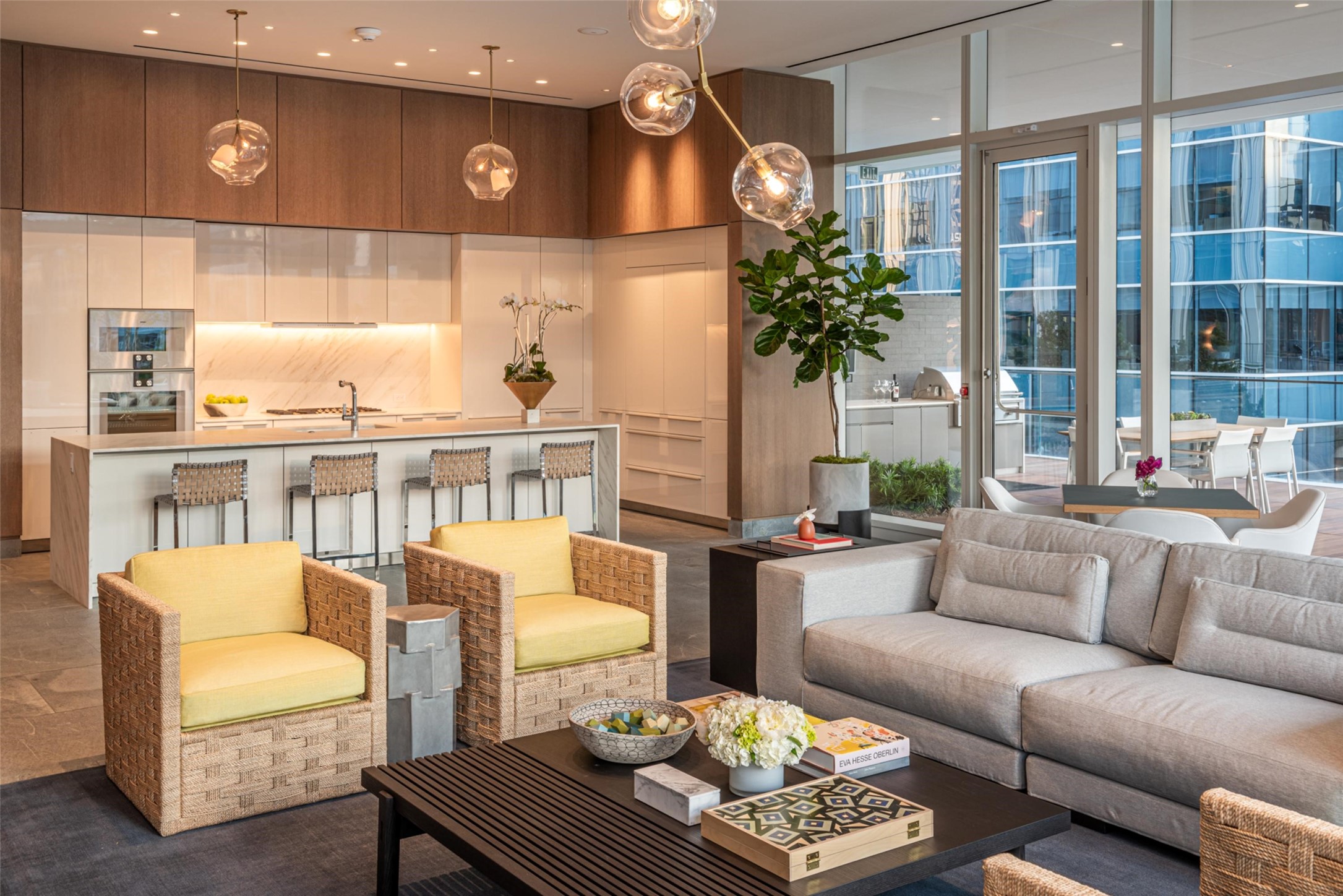 1747 Leonard Street 2201