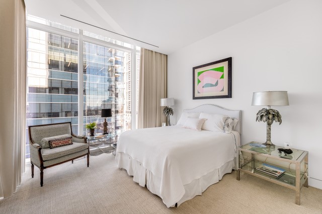 1747 Leonard Street 903