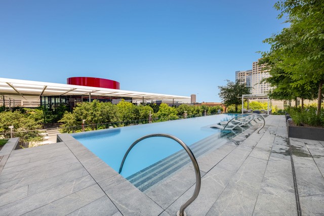 1747 Leonard Street 903