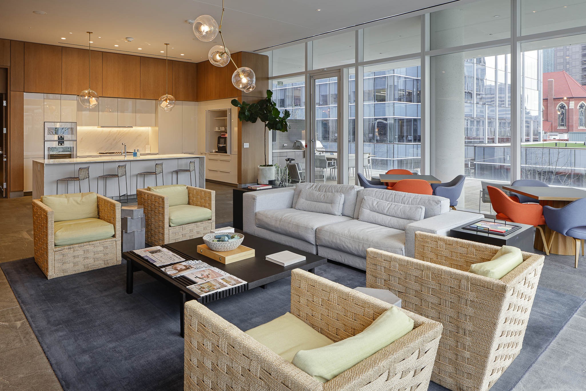 1747 Leonard Street 903