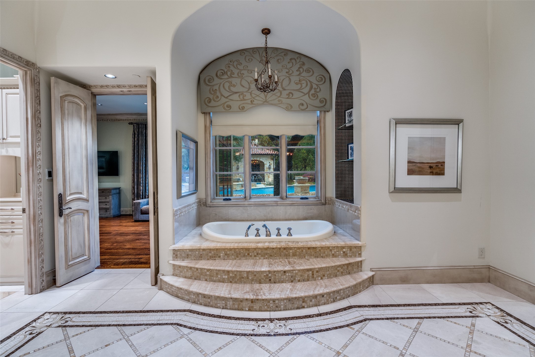 234 W Bethel Road