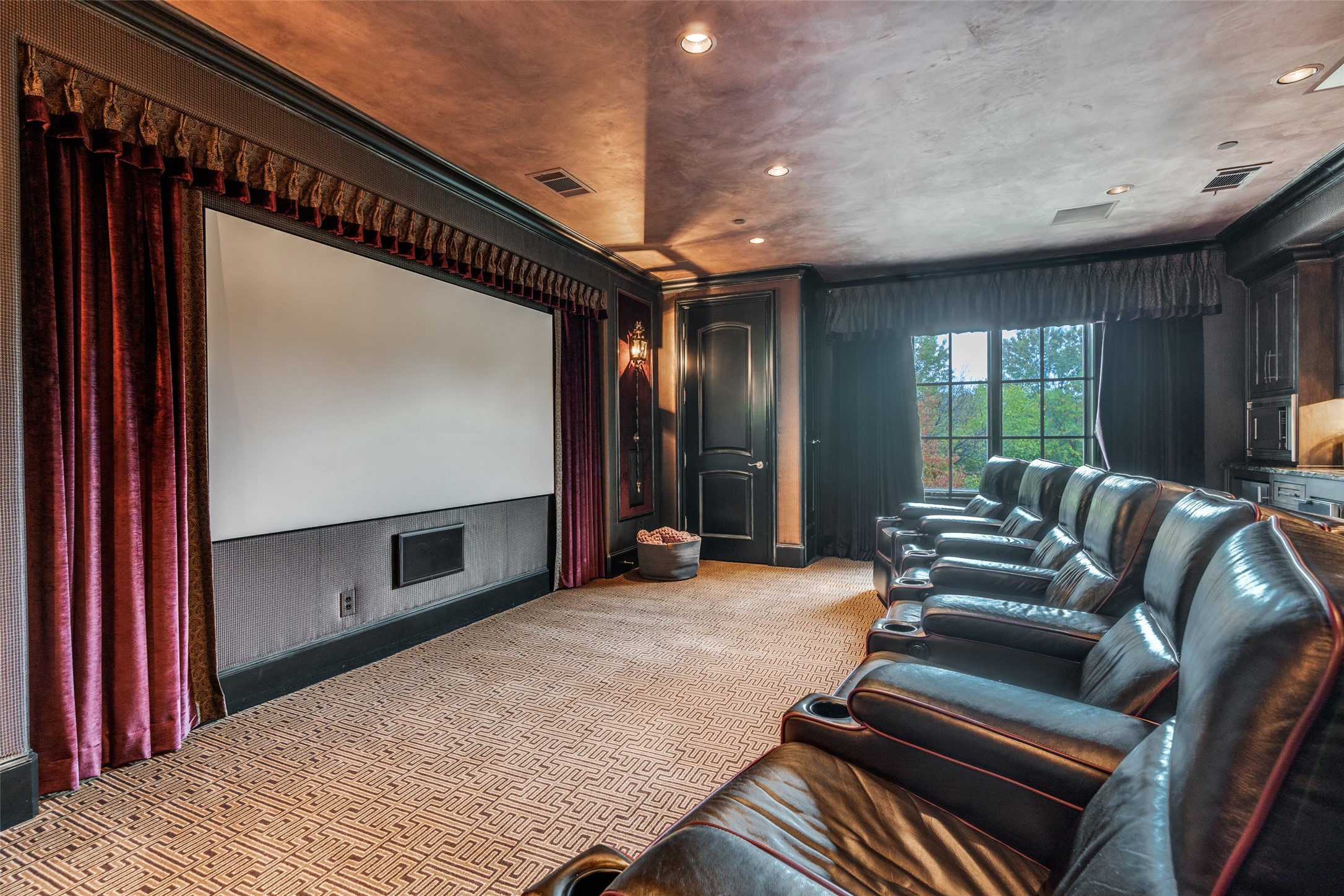 234 W Bethel Road