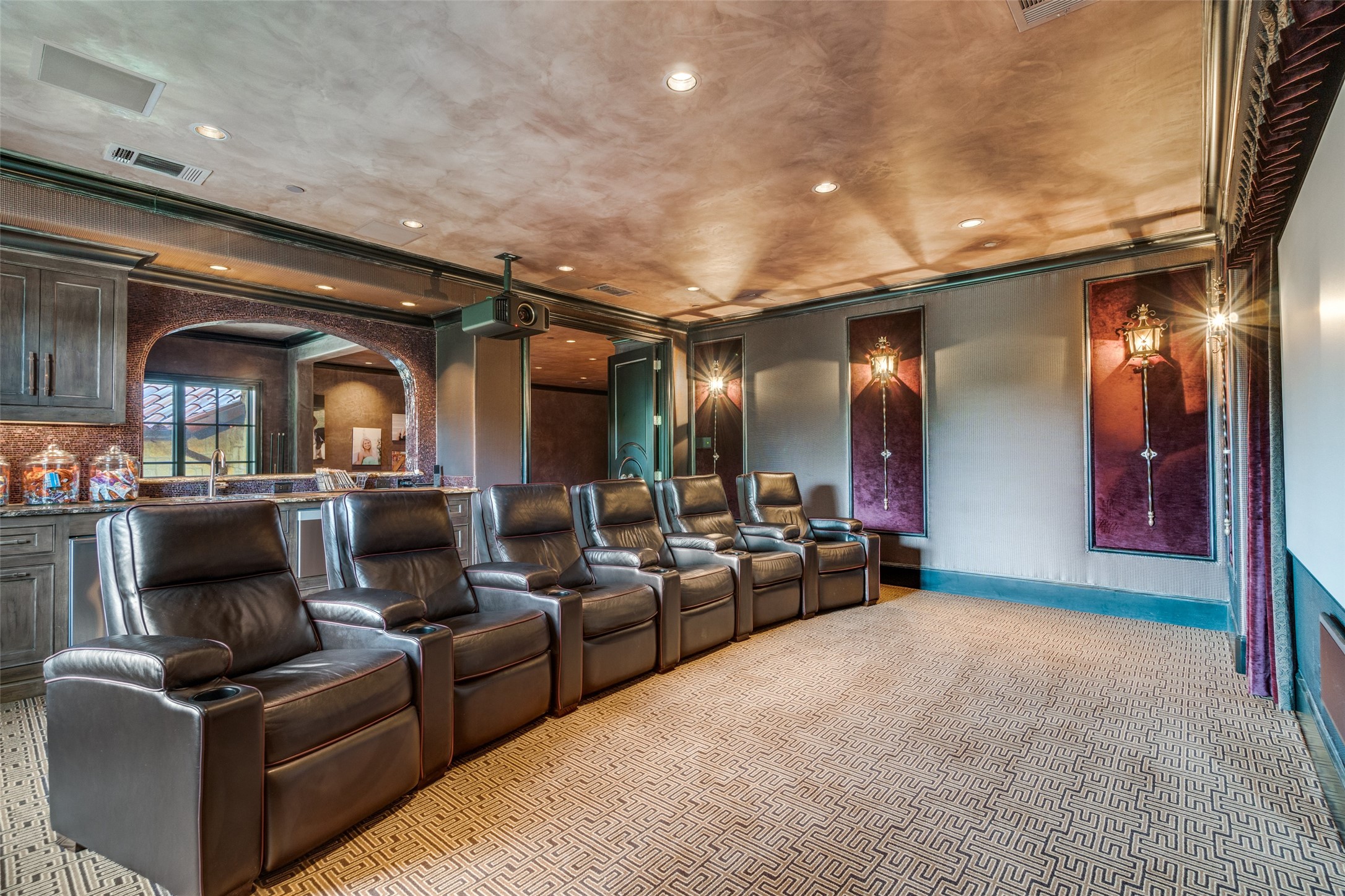 234 W Bethel Road
