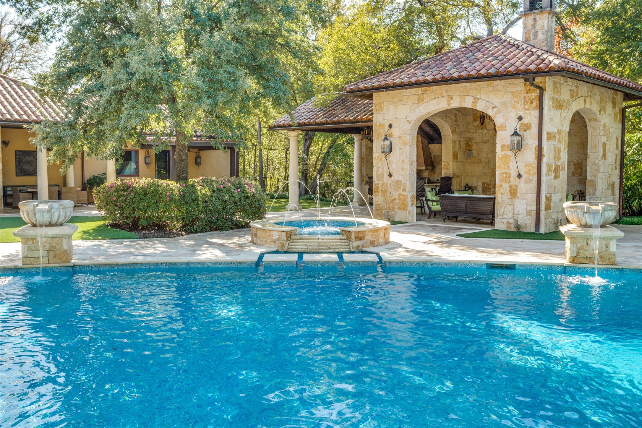 234 W Bethel Road