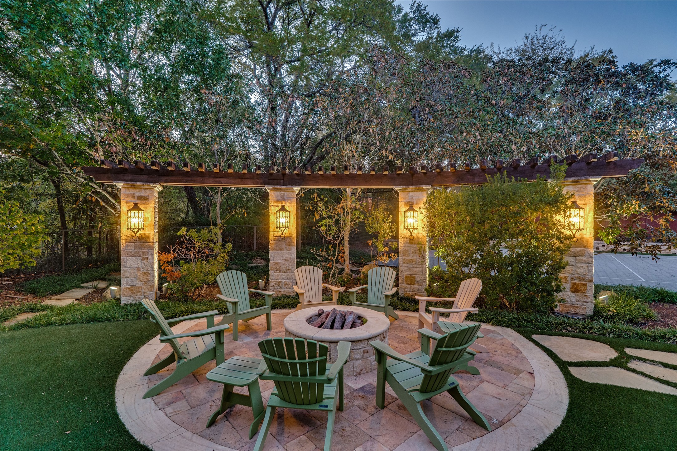 234 W Bethel Road