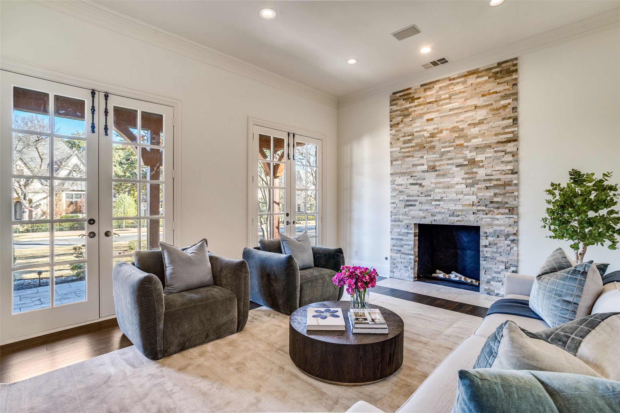 6706 Orchid Lane